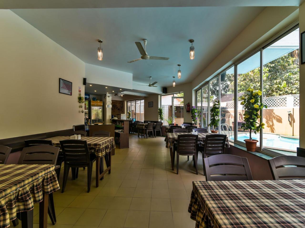 Ginger Tree Resort At The Beach Candolim Exterior foto